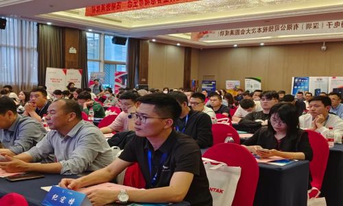 四月過半，帶您走進(jìn)2024宇航工業(yè)交換機(jī)千城行產(chǎn)品技術(shù)交流大會(huì)分別在福建、云南、江蘇、湖南、河南的會(huì)議現(xiàn)場(chǎng)